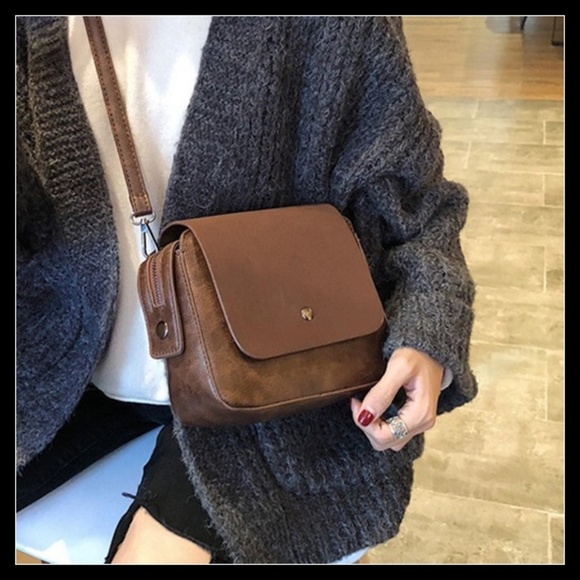 NEW CATANIA Crossbody Shoulder Bag - Picture 4 of 8